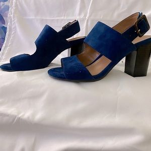 COPY - Vibrant blue suede strap sandals- VIONICS. NEVER WORN.